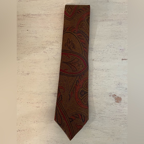BROOKS BROTHERS MAKERS Hand Made in USA Vintage Paisley Silk Tie Burg (Multi) - Picture 1 of 7